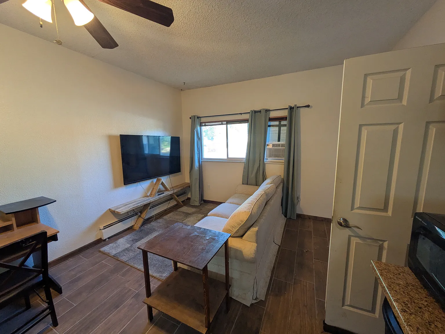 1 bed, 506 sqft, $1,000 — Photo 3
