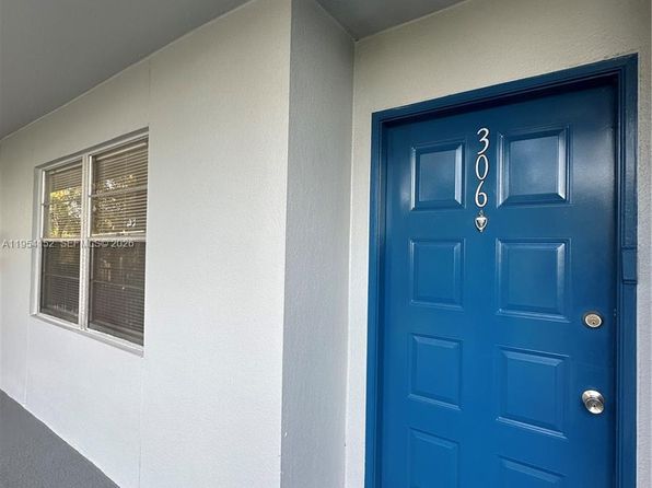 12600 SW 5th Ct APT 306L