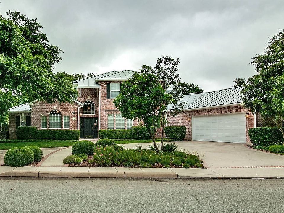 1st image of 11 Thornhurst