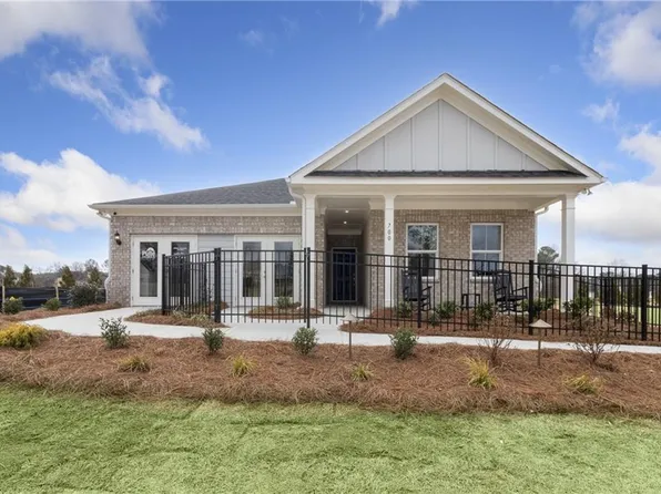 174 Park Ln, Fairburn, GA 30213