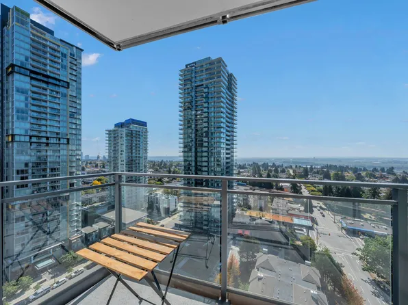 4900 Lennox Ln #2101, Burnaby, BC V5H 0G9