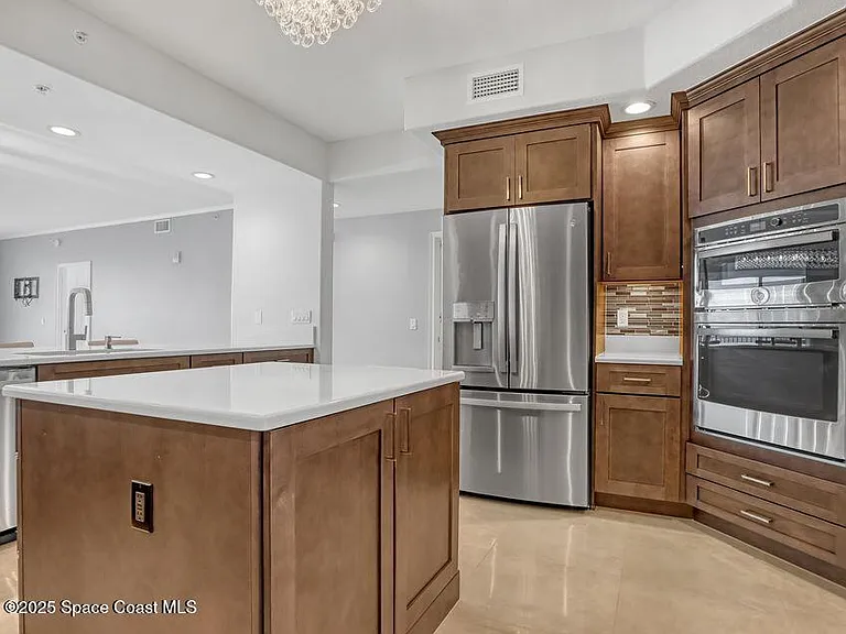 1435 S Harbor City Blvd #703 — Photo 19