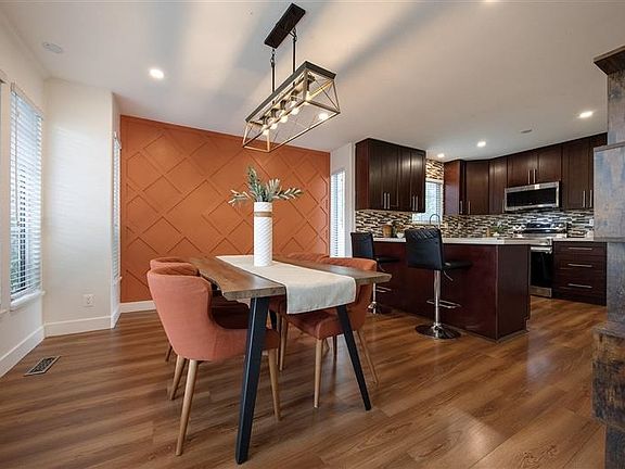 4th image of 11536 236th St #30