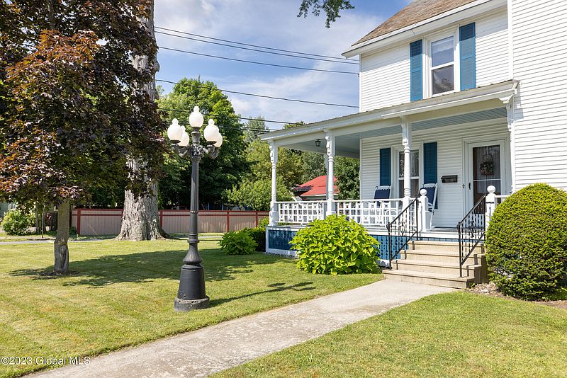 5th image of 26 Mettowee Street