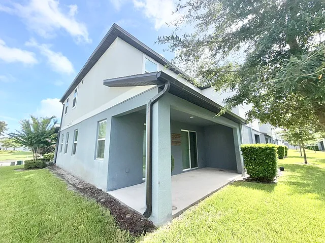 2337 Shadowland Loop — Photo 23