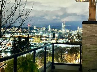 10088 121st St, Surrey, BC V3V 4K5