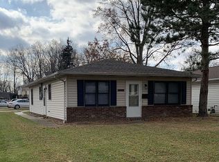 34176 Roberts Rd, Eastlake, OH 44095