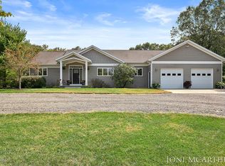 11811 Potters Rd, Lowell, MI 49331