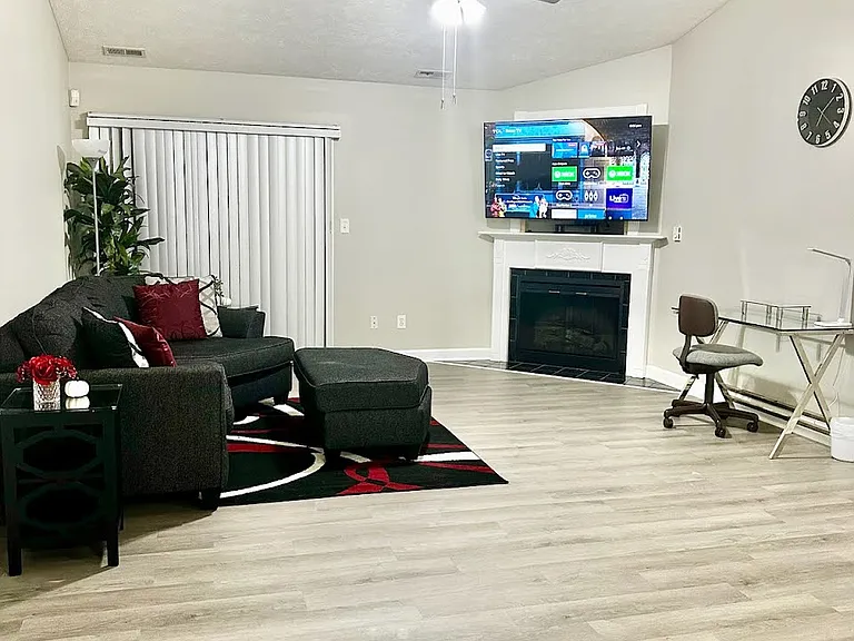 1710 Renwick Dr #204 — Photo 19