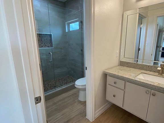 5th image of 4655 River Oak Cir