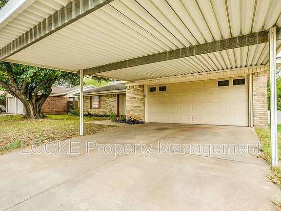 3rd image of 512 Stallion Ln