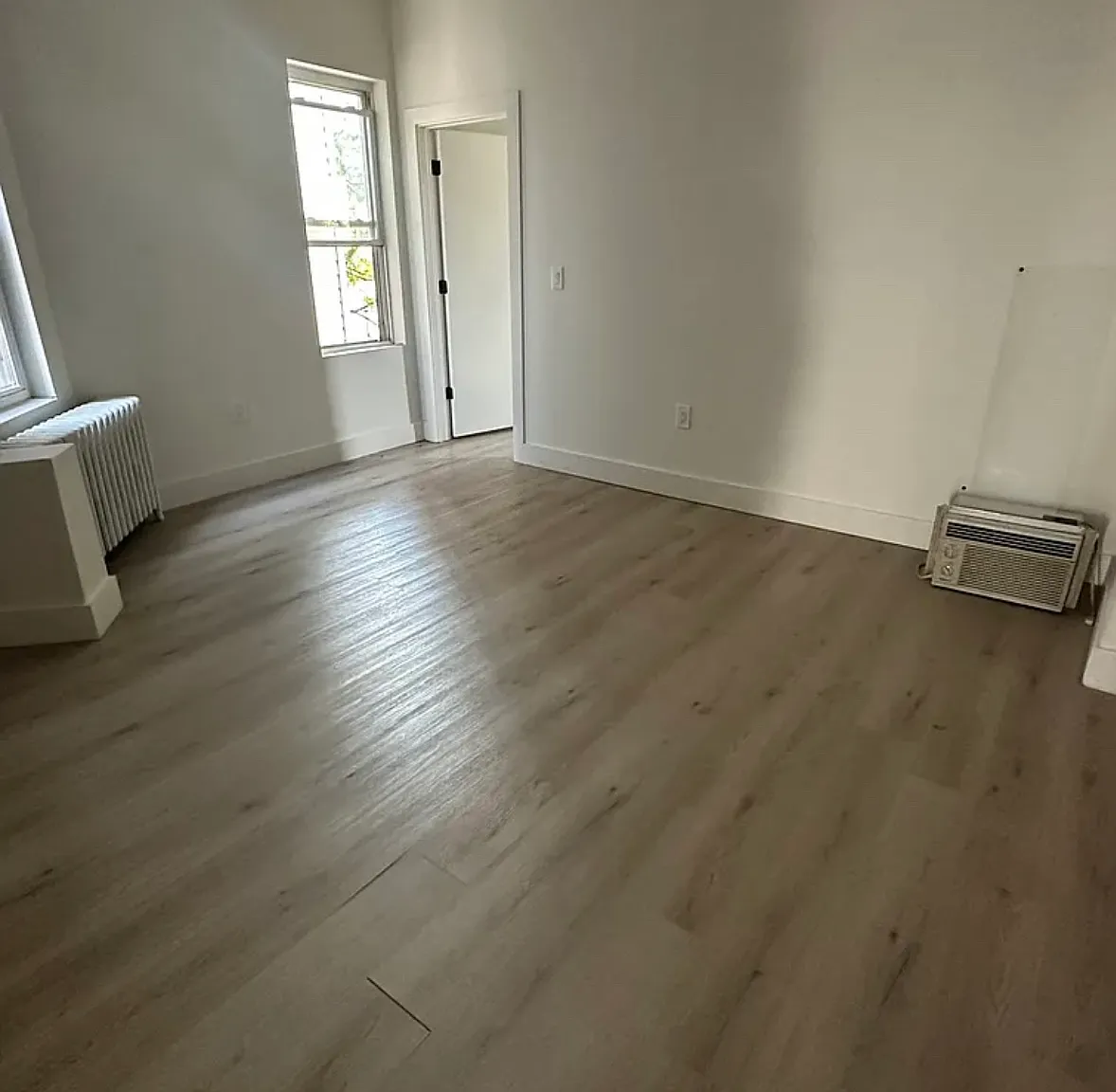 2 bed, $2,200 — Photo 4