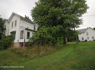 94 Peach Aly, New Albany, PA 18833