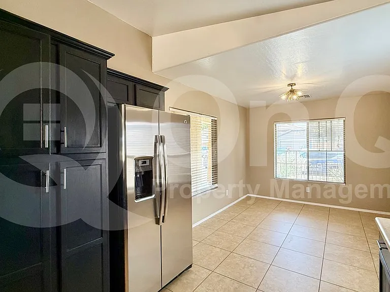 11738 W Flanagan St — Photo 4