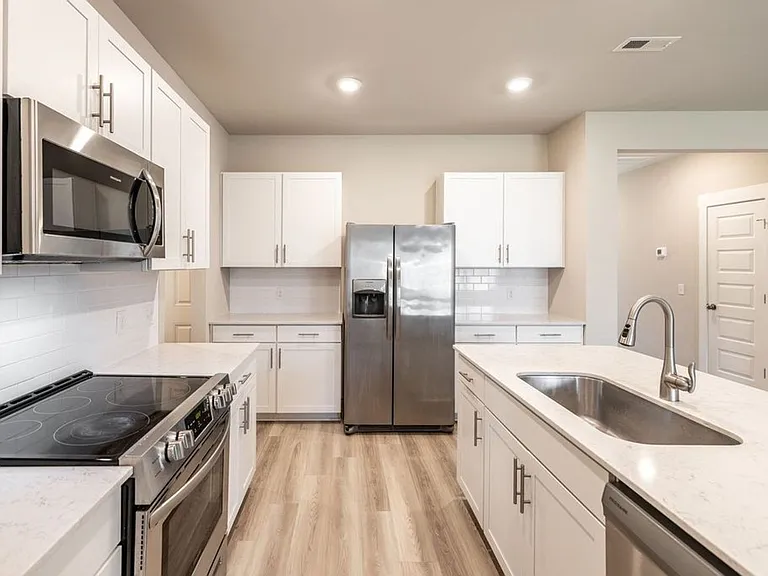 5045 Percival Dr #A3 — Photo 12