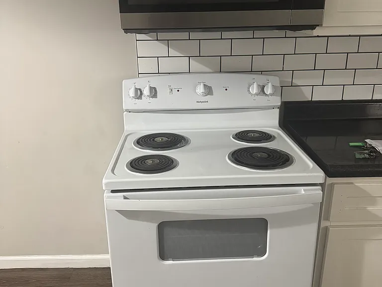 3207 Bailey Ave — Photo 10