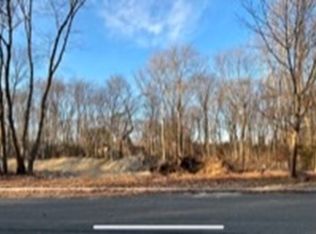 35 Westwood Ave, Brockton, MA 02301