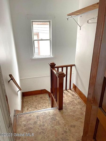 5th image of 1210 Helderberg Avenue