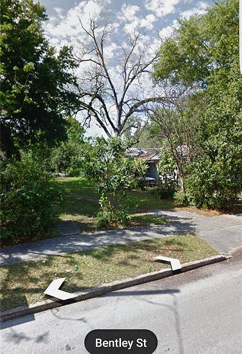 2nd image of 908 Bentley St