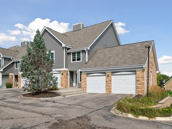 6155 Chasewood Pkwy APT 201, Minnetonka, MN 55343