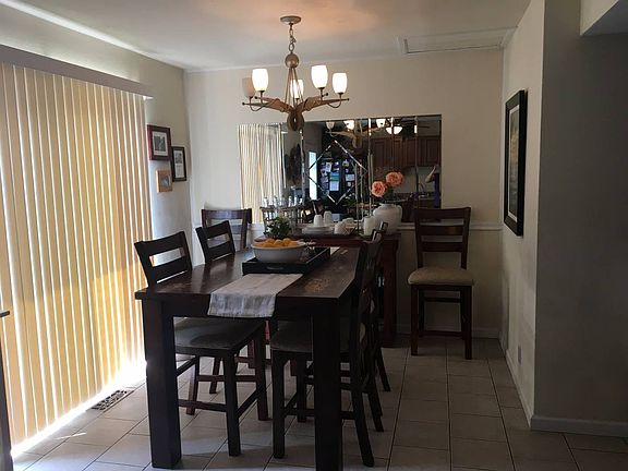 5th image of 10460 Briarbend Dr
