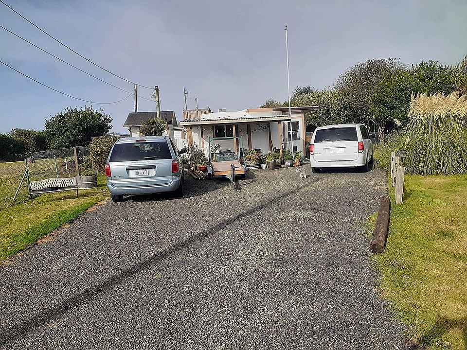 1st image of 11 Chickamin Ave