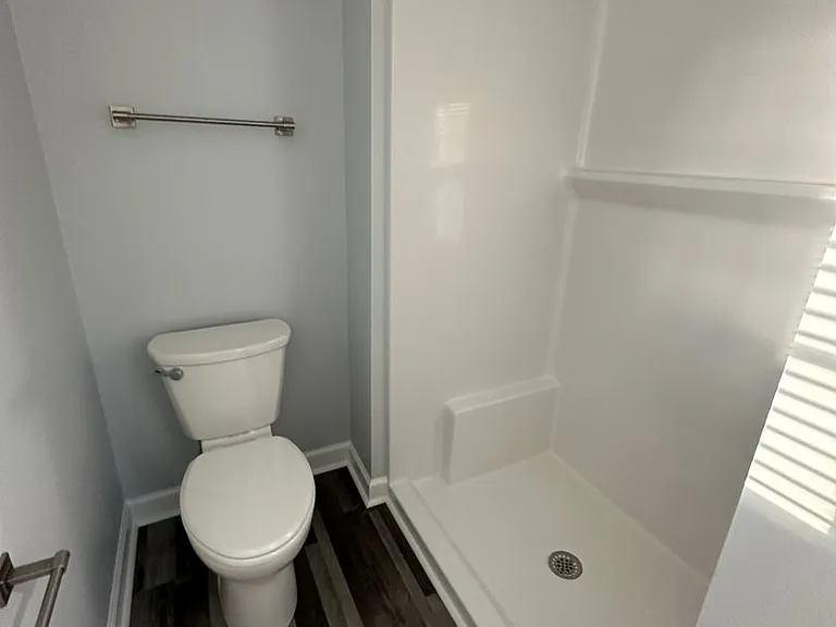 1109 Sidney Dr — Photo 15