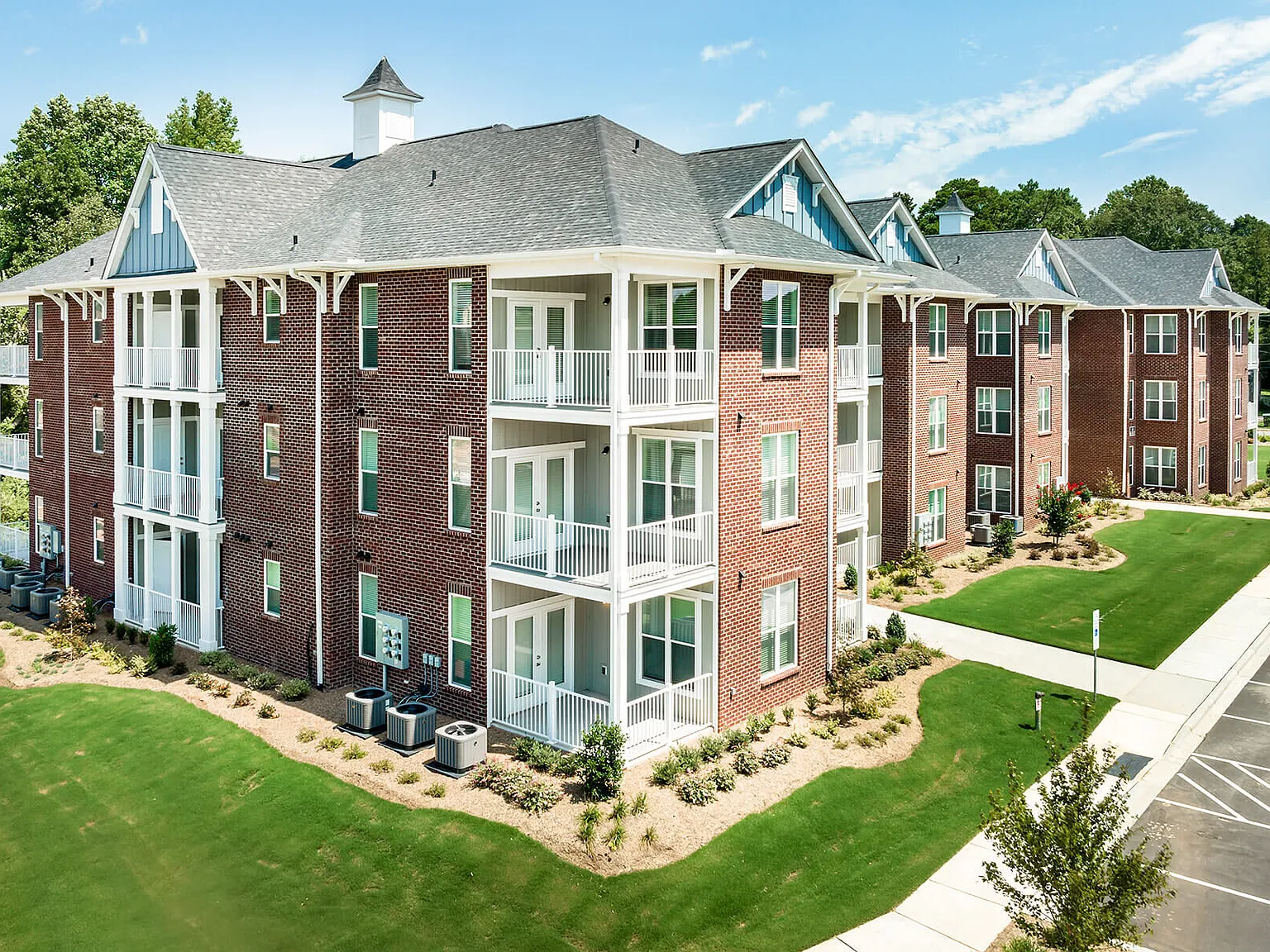 Groves at Waters Edge — Photo 2