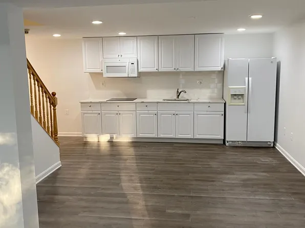 8307 Quill Point Dr, Bowie, MD 20720