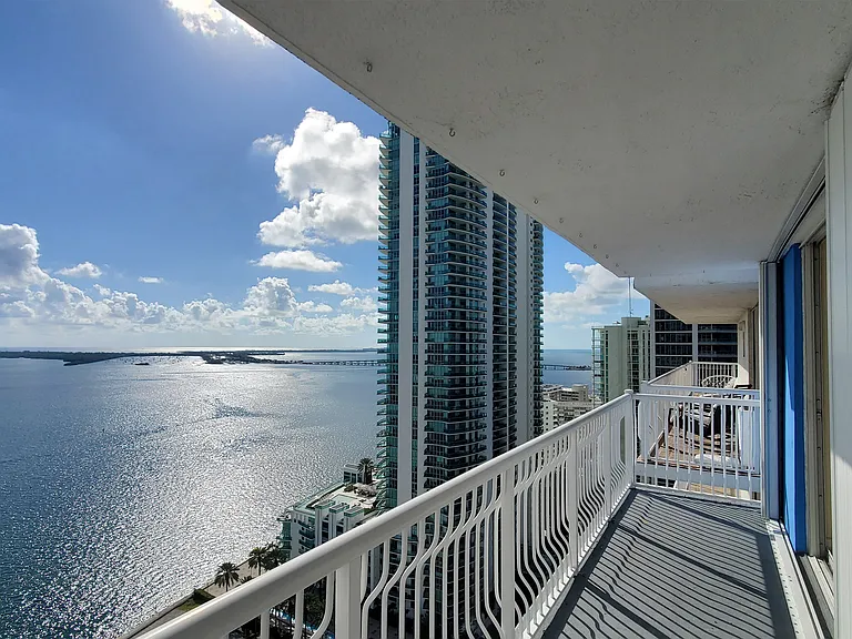 1200 Brickell Bay Dr #2803 — Photo 7