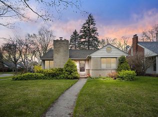 1921 Bradford Rd, Birmingham, MI 48009