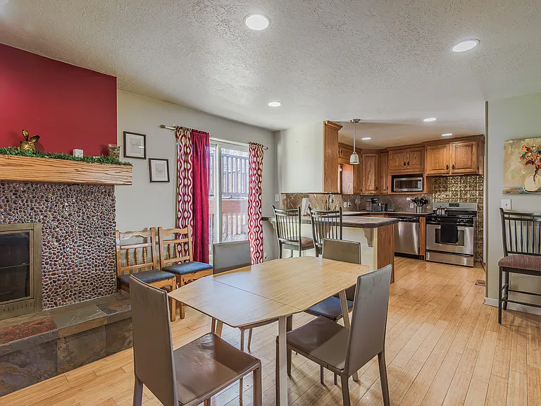 949 E Gregson Ave #1 — Photo 19