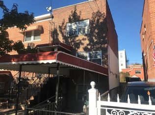 1043 E 213th St, Bronx, NY 10469