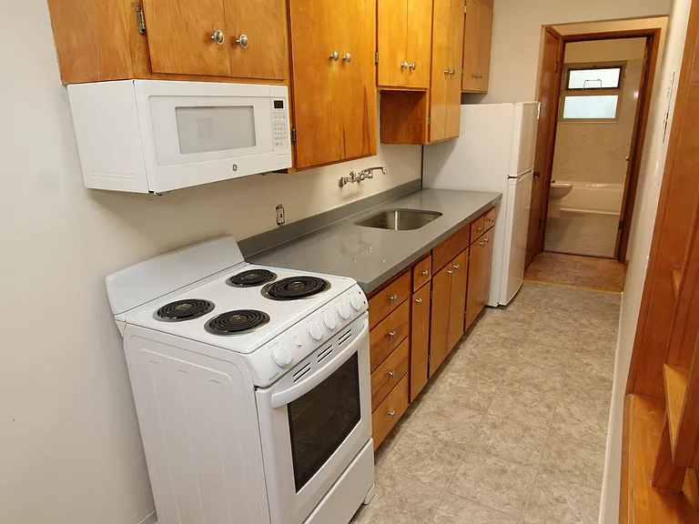 2650 Alki Ave SW #9A — Photo 7