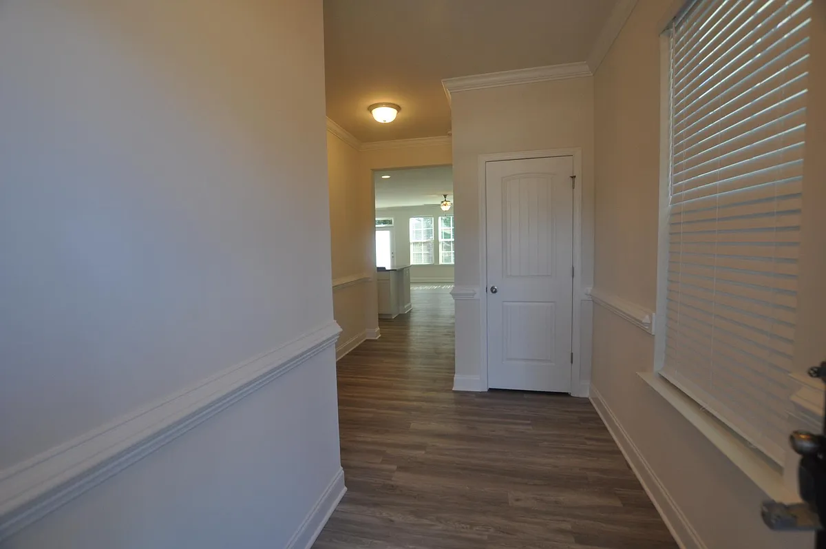 Building Photo - 517 Wayland Grove Ln