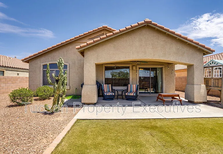 11655 W Stone Hearth St — Photo 41