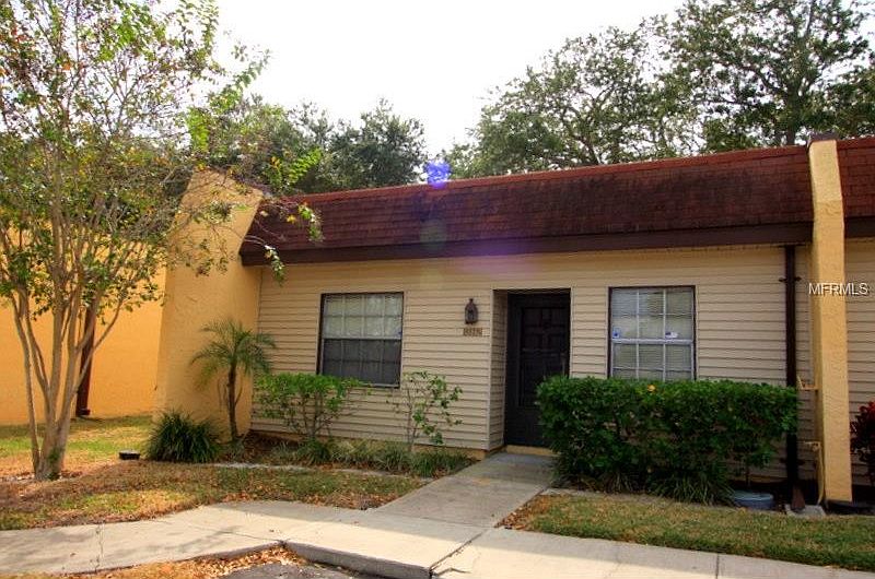 1st image of 13862 Oakwood Ln #11A