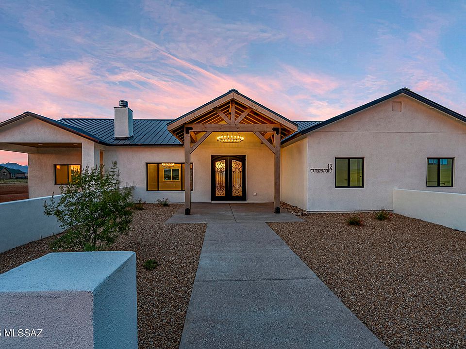 1st image of 12 Cattle Ranch Ln