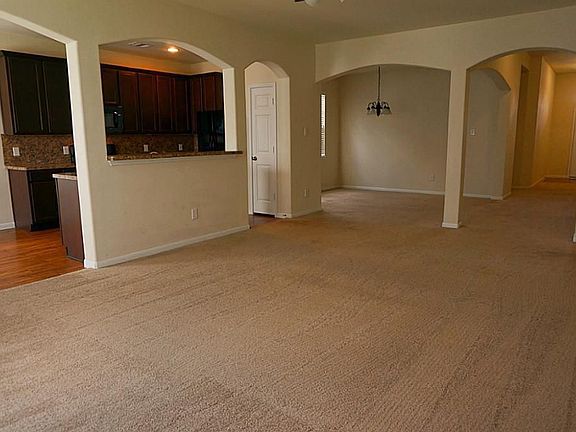4th image of 2614 Whitetip Ct
