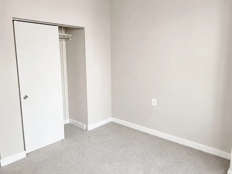 7500 Woodmont Ave #217 — Photo 13