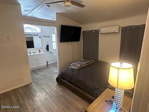 5th image of 10599 Cove Ave