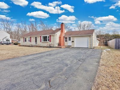 100 Wolcott Ave, West Springfield, MA, 01089