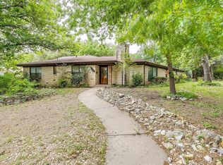8328 Tucson Trl, Fort Worth, TX 76116