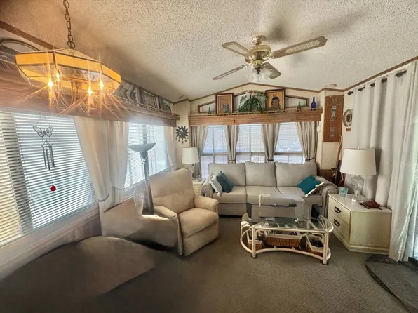 7201 E 32nd St #890, Yuma, AZ 85365