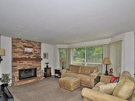 5th image of 3029 Willow Creek Estates Dr