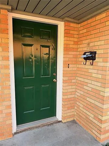 2 bed, 1.0 bath, 1050 sqft, $1,550 — Photo 3