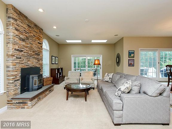 5th image of 2304 Cool Woods Ct