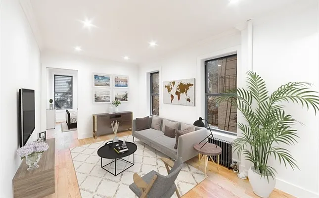 Rented by Compass | media 10