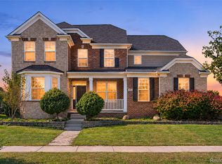 1696 S Pennfield Ln, Canton, MI 48188