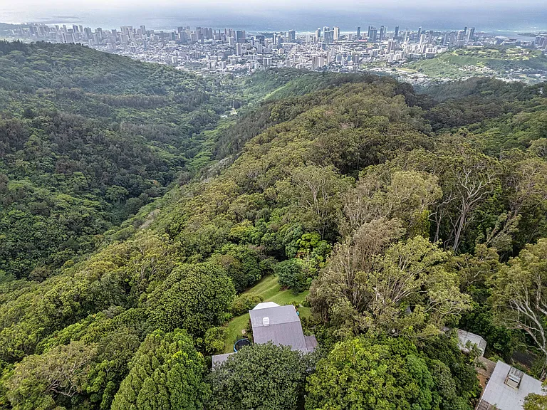 3665 Tantalus Dr — Photo 28